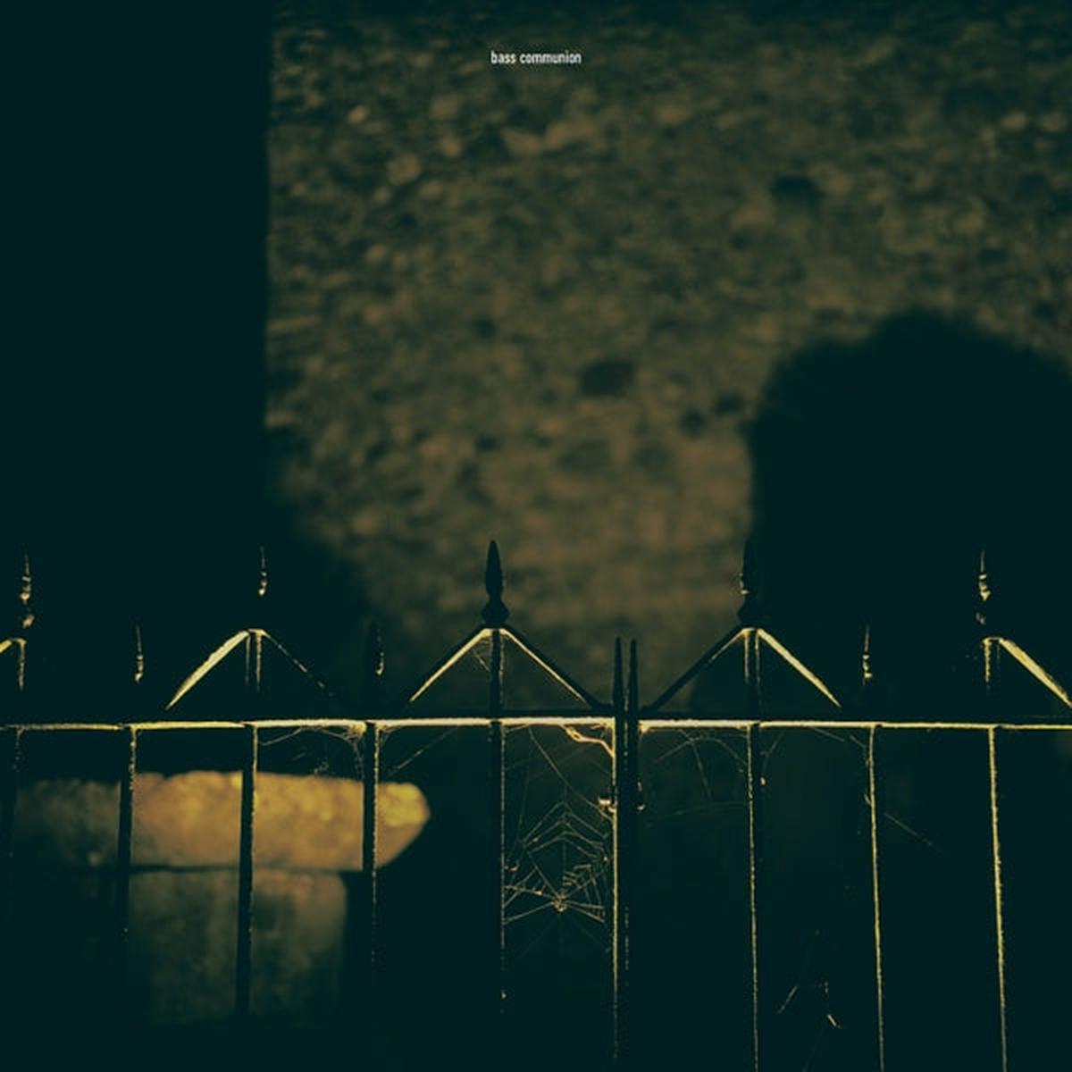 Bass Communion - Ghosts On Magnetic Tape (2 LPs)